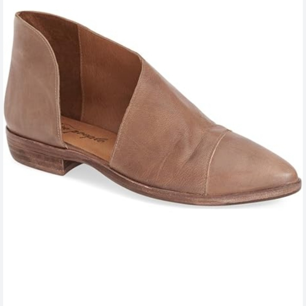 Free People Women Royale Cut Out Side Leather The Pointed Toe shoes sz 38/7